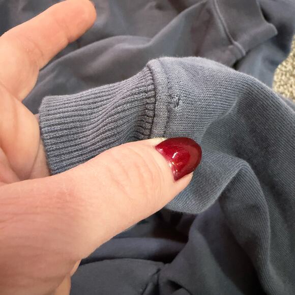 Taylor Swift THE ERAS TOUR Washed Blue Hoodie Size XS - Picture 8 of 8